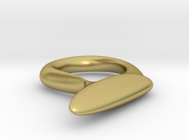 Winged Eyeliner Ring in Natural Brass: Medium