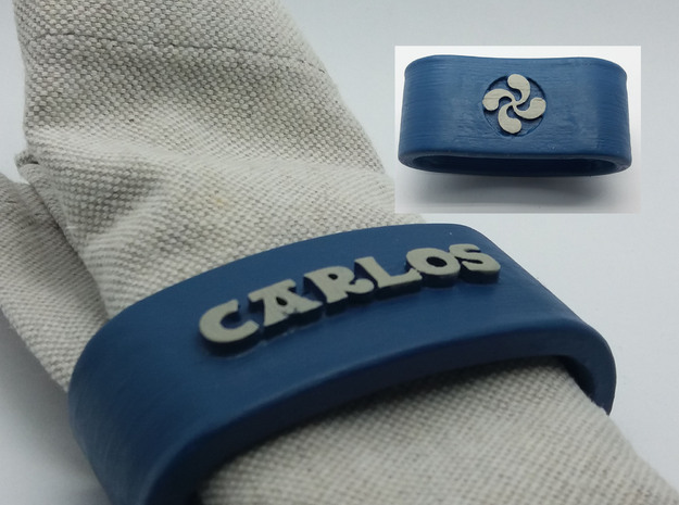 CARLOS Napkin Ring with lauburu in White Natural Versatile Plastic