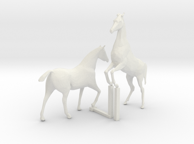 S  Scale Horses 4 in White Natural Versatile Plastic