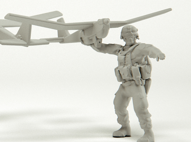Soldier 23 UAV 1 72 Scale in Tan Fine Detail Plastic