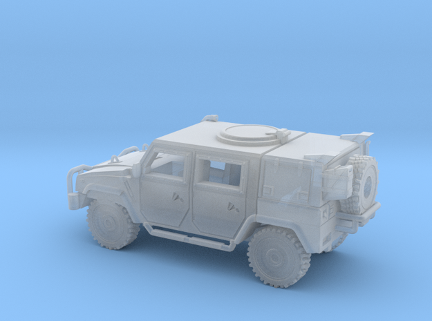 IVECO-LMV-Lince-72 in Smooth Fine Detail Plastic