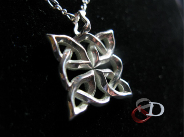 4 Clover Knot - Pendant. Shown in sterling silver 