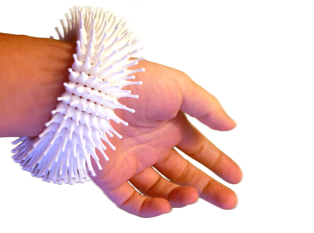 Urchin Bracelet in White Natural Versatile Plastic: Small