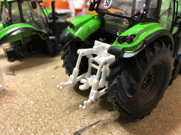 Rear and frontlift kit for UH Deutz 7250 1/32  in White Processed Versatile Plastic