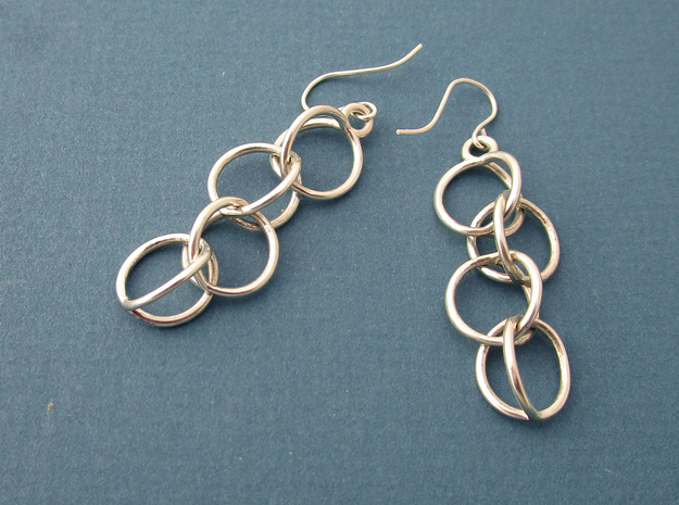 Rain Chain - Precious Metal Earrings  in Polished Silver (Interlocking Parts)