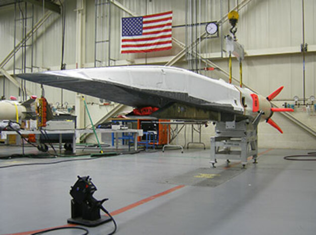 Boeing X-51 Waverider w/Booster in Smooth Fine Detail Plastic: 1:144