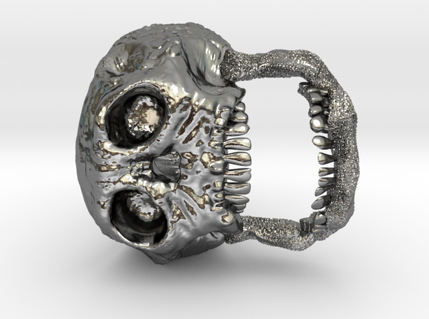 Skull Signet Ring in Polished Silver: 7 / 54