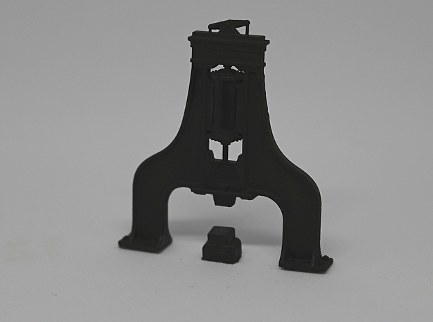 N Steam Hammer in Tan Fine Detail Plastic