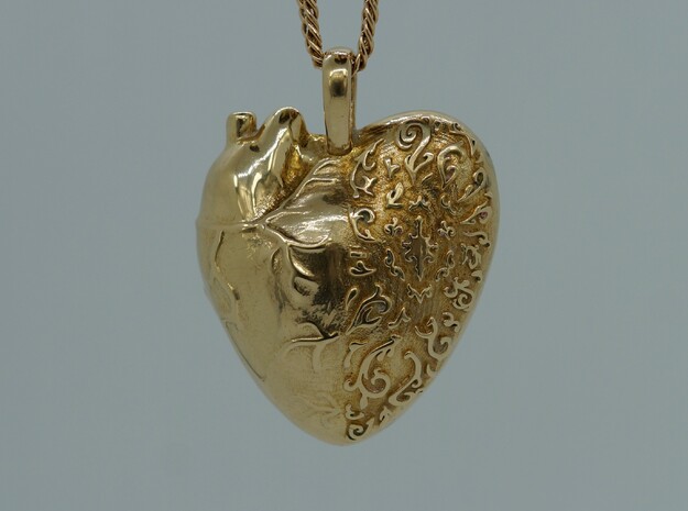 Heart Shaped Necklace Mega in Polished Brass