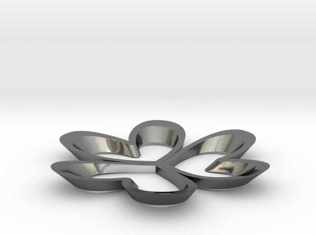 3 hearts clover in Polished Silver: Medium