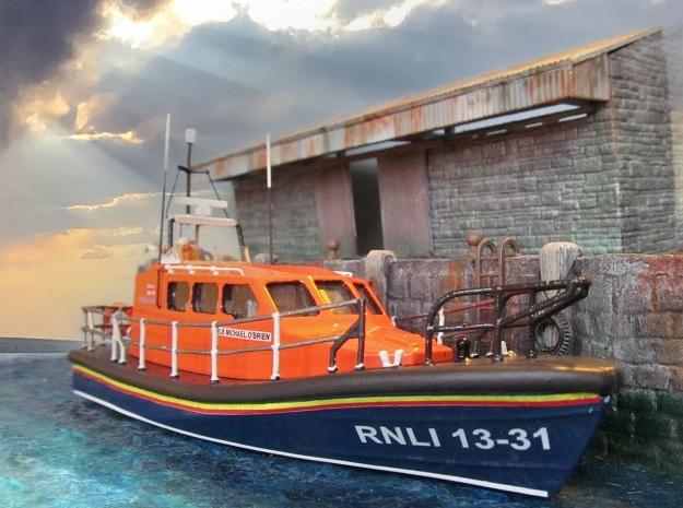 Shannon Lifeboat Water line Hull  in White Natural Versatile Plastic