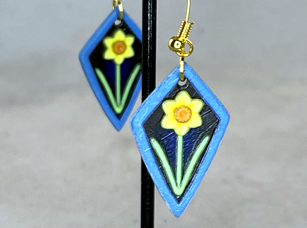 Daffodil Earrings in Standard High Definition Full Color