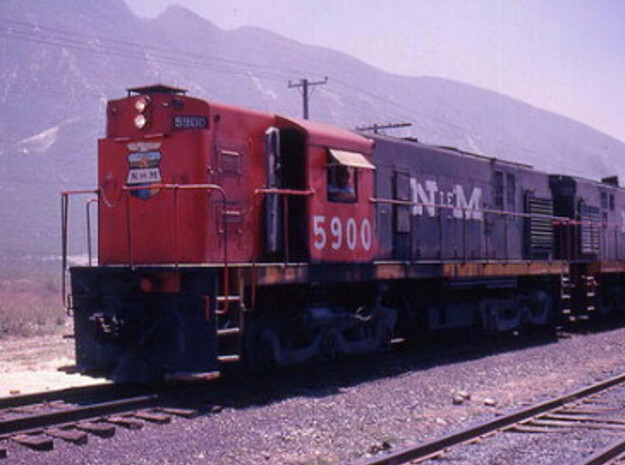 H0 D Alco RSD-35 Diesel locomotive - Mexican in Tan Fine Detail Plastic