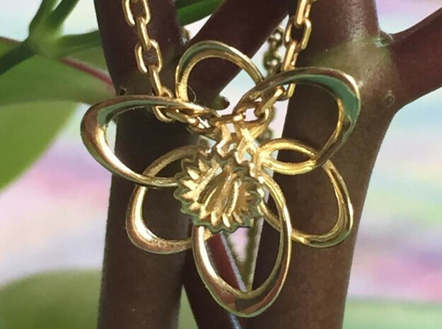 daffodil_earring in 14k Gold Plated Brass