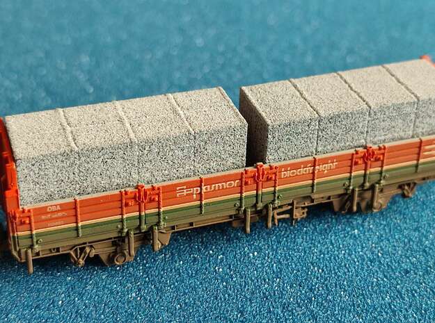 Plasmor concrete block wagon load - N gauge in Tan Fine Detail Plastic