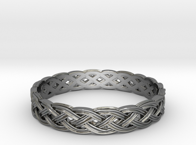 Hieno Delicate Celtic Knot Size 7 in Fine Detail Polished Silver