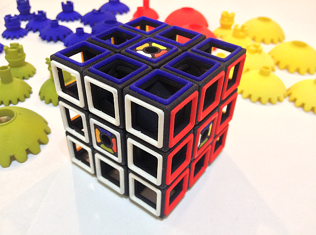 Multi-Gear Cube Kit in Black Natural Versatile Plastic
