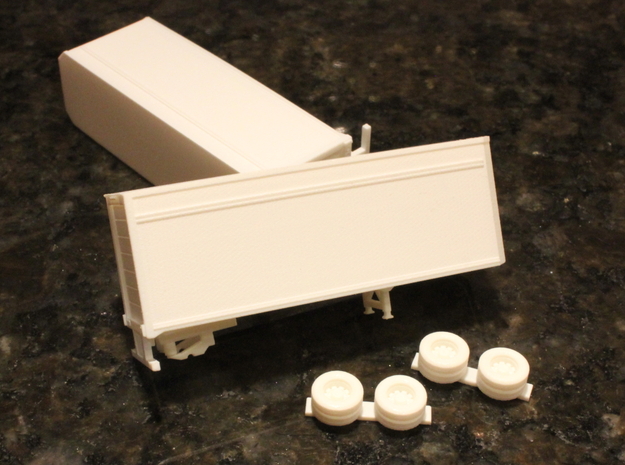 1:160 N Scale 28' Pup Trailer Parcel Service x2 in Smooth Fine Detail Plastic