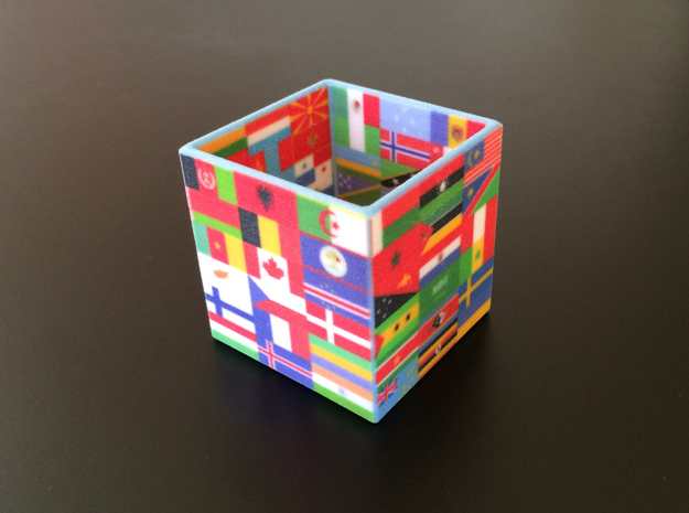 Cube with flags of the nations