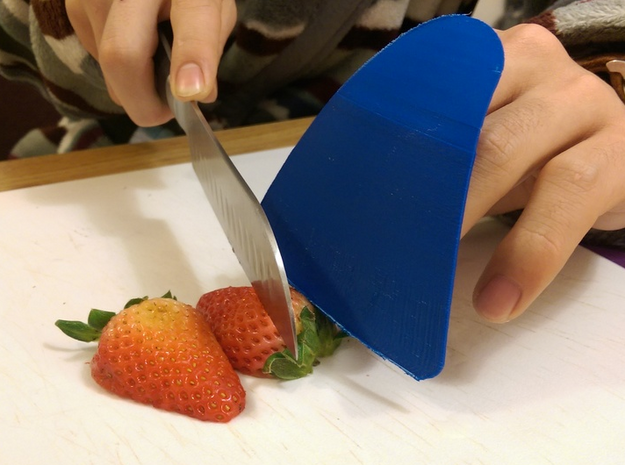 Finger Guard (L) in Blue Processed Versatile Plastic