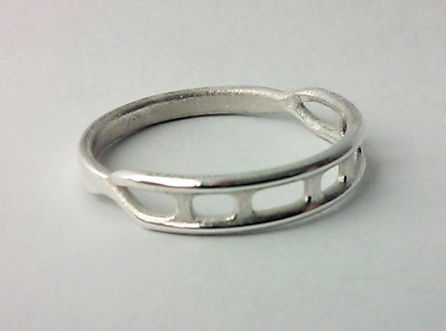 Biota Ring in Polished Silver
