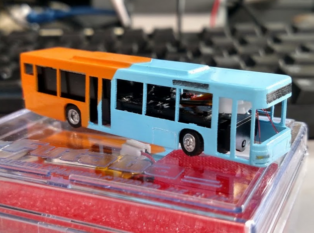 MAN A21 Lion's City Bus (N - 1:160) 2X in Tan Fine Detail Plastic