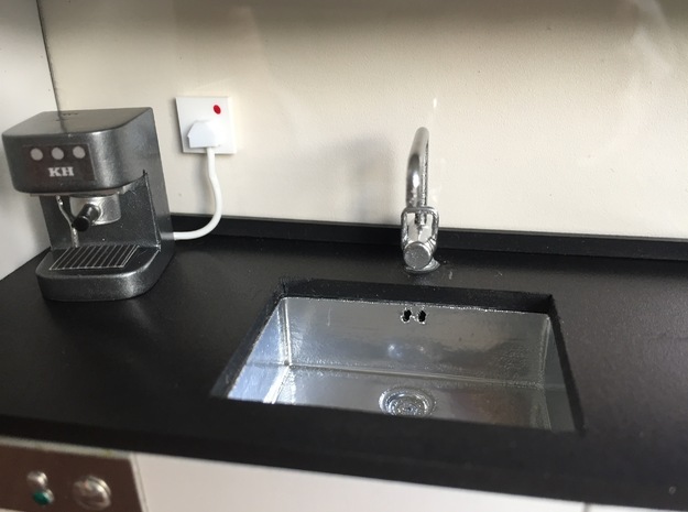 Kitchen Sink in 1:12, 1:24 in White Processed Versatile Plastic: 1:12