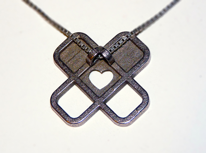 heart pendant2