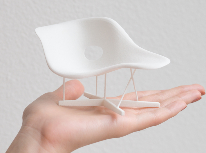 Designer chair - La Chaise Miniature 1:12  3d printed 