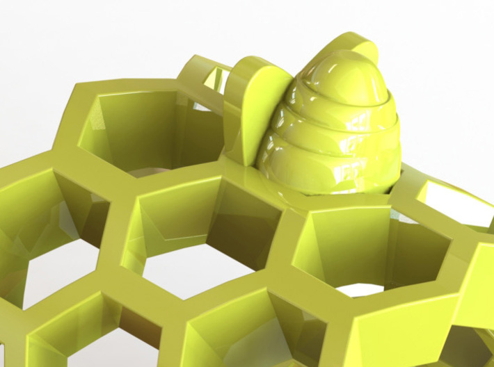 Little Bee in Honeycomb Ring 3d printed