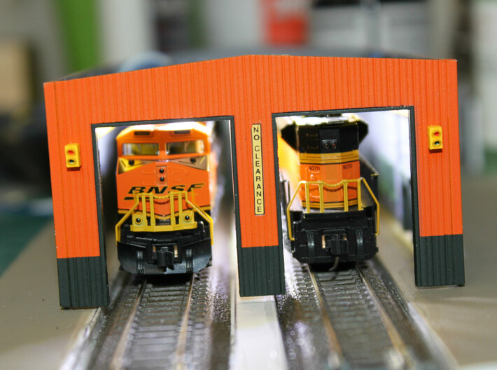 N Scale Stop-Go Signal 8pc 3d printed Painted signal on a BNSF engine facility. Thanks for the picture Dave!