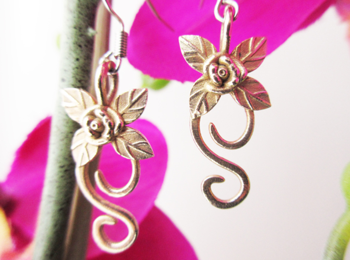 Rose Earrings 3d printed 