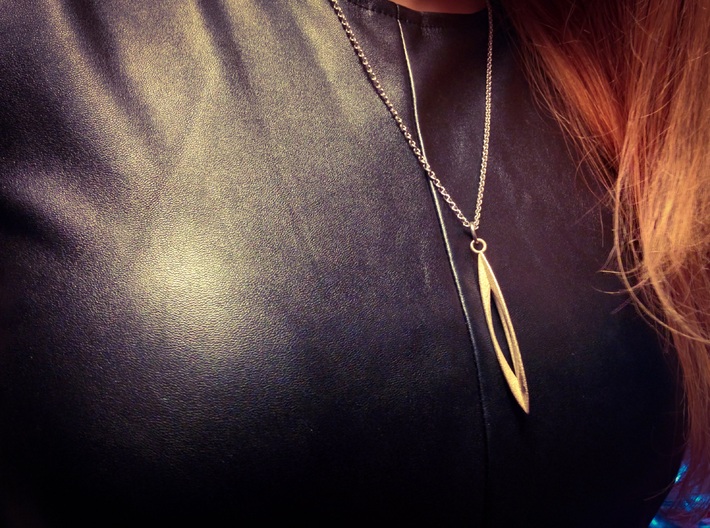 Leaf pendant 3d printed