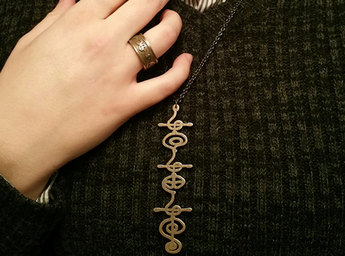 "Ashayam" (Beloved) Vulcan Necklace Pendant 3d printed Pictured: Stainless Steel; with IDIC Embossed Ring