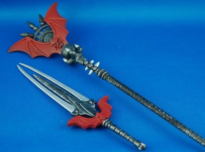 Horde Leader Sword  3d printed The items are painted with acrylic colors