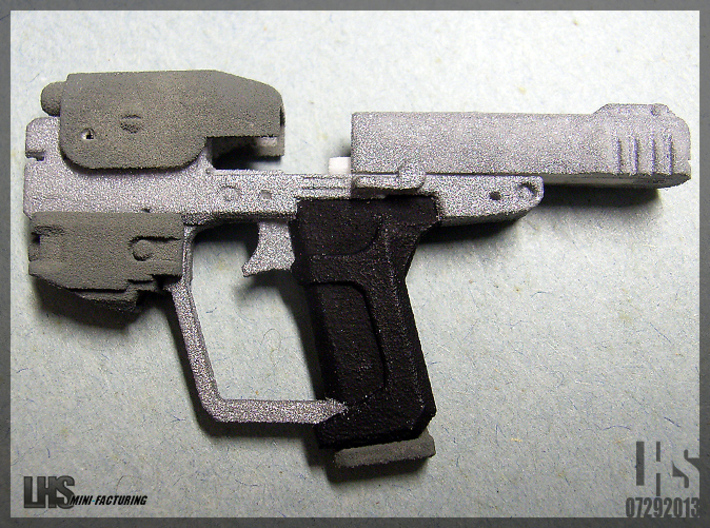 1/6 scale Magnum Pistol 3d printed