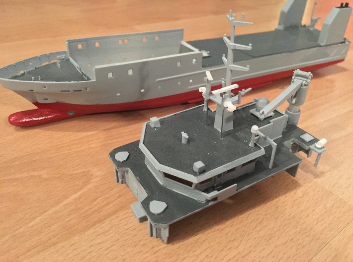 Rmah (A61), Superstructure (1:200) 3d printed painted superstructure (hull in background)