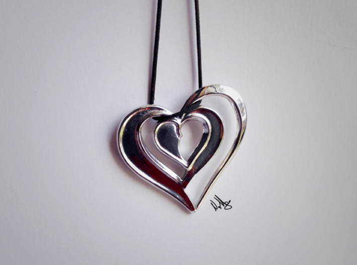 Yin Yang Heart 3d printed yin yang pendant