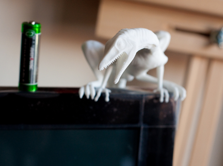 Compy dinosaur desktop figurine 3d printed Angry at AA battery