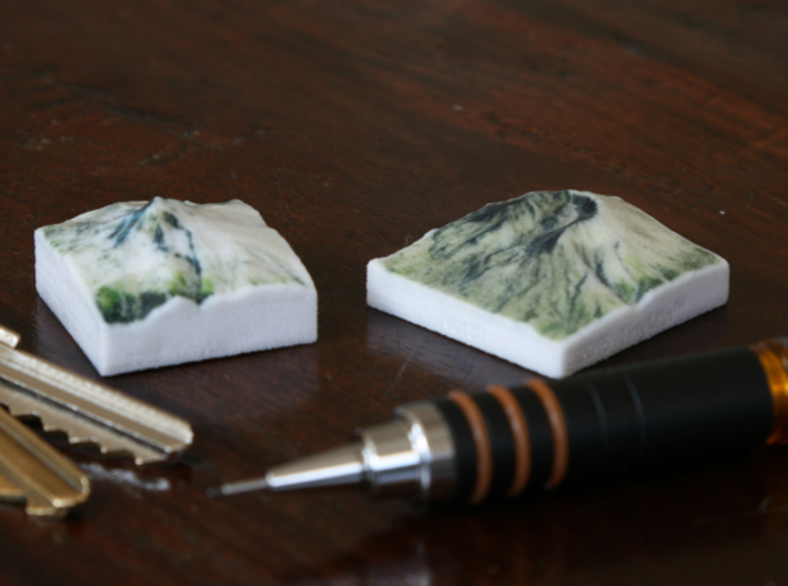 Mt. St. Helens, Wash., USA, 1:250000 Explorer 3d printed Photo of Mt. Hood and Mt. St. Helens at 1:250000