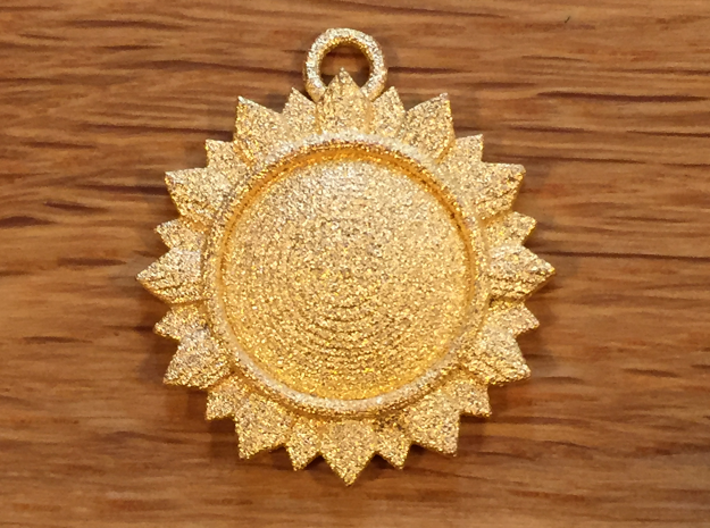 Art Deco Sun Pendant 3d printed Polished Gold Steel
