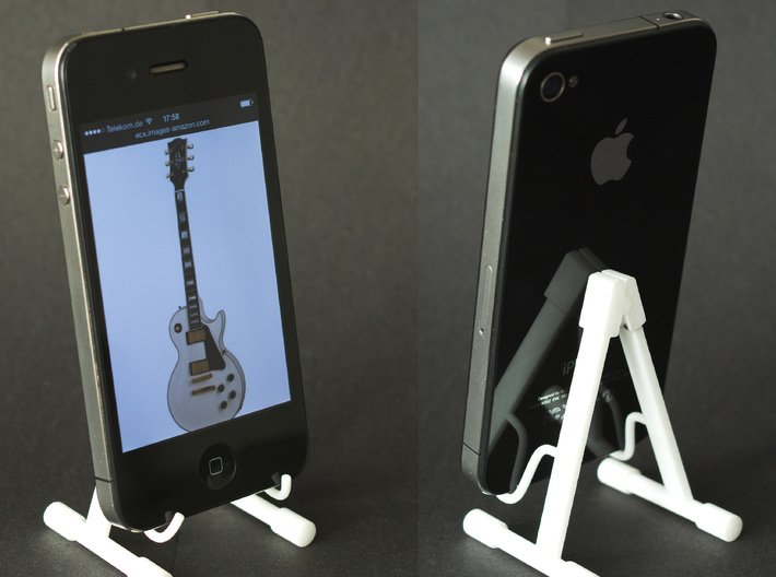 Guitar Stand, Scale 1:6 3d printed Works great as a mobile holder
