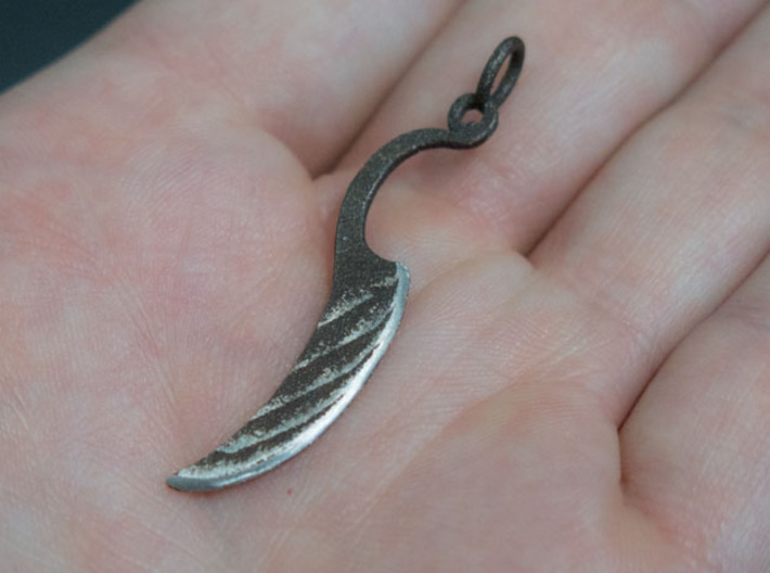 Woman's Knife 1 Pendant 3d printed After a few minutes with a sharpening stone