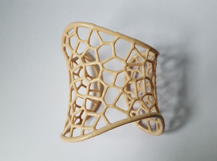 Voronoi Cuff Bracelet 3d printed 