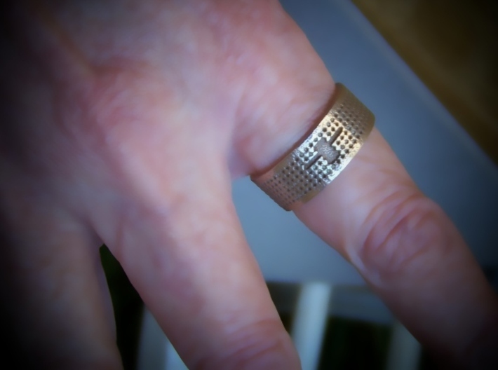Textured Cross Ring Ring Size 10 3d printed 