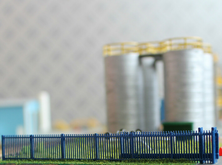 N Scale Modern Fence Set 3d printed Fence with opened gate