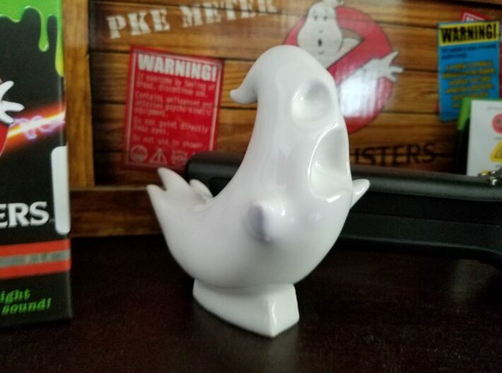 Ghostbusters Inspired Ecto-1 Ghost Hood Ornament 3d printed Produced in porcelain to add to my collection!