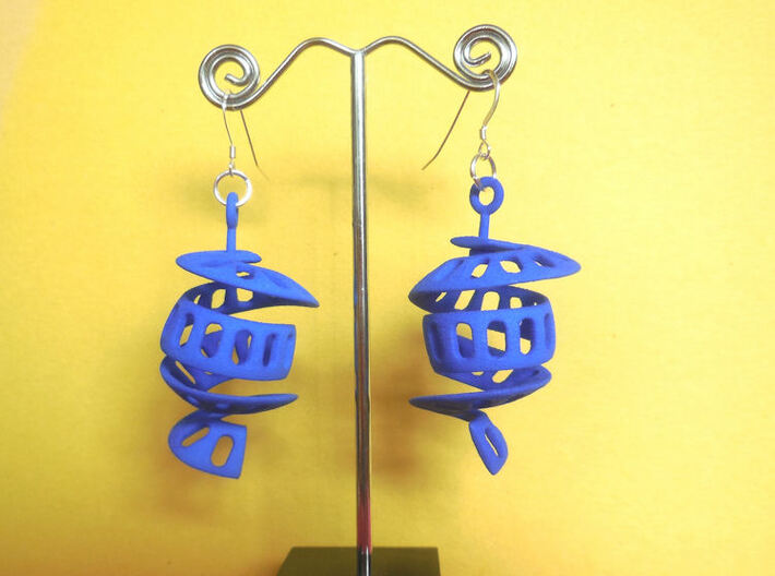 Curl - A pair of spiral design earrings 3d printed