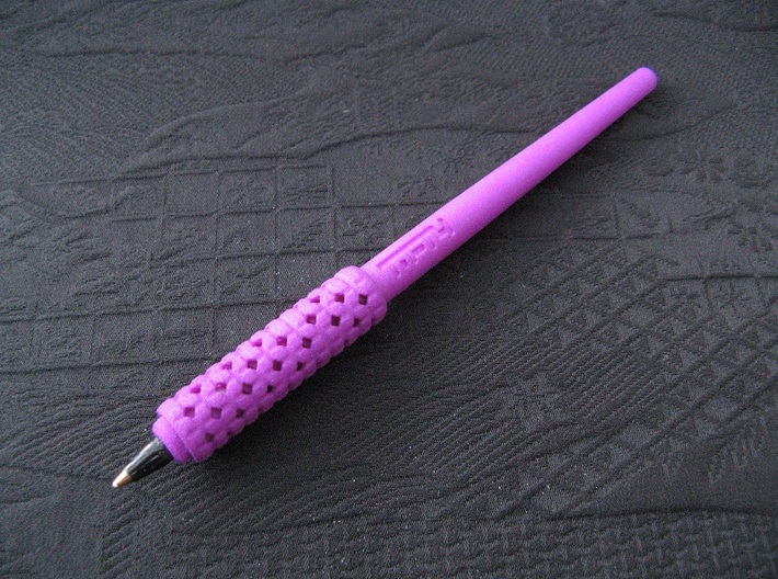 Attached Twist Cap Pen (048) 3d printed (BiC Round Stic refill not included)