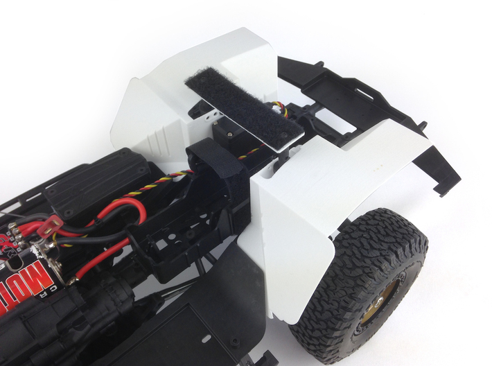 AC10004 SCX10 II XJ CHEROKEE Inner Fender FRONT 3d printed Shown fitted to the Axial SCX10 II chassis (sold separately)